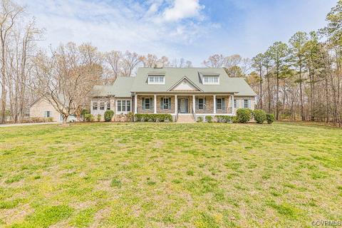 3910 Baldwin Rd, Chester, VA 23831