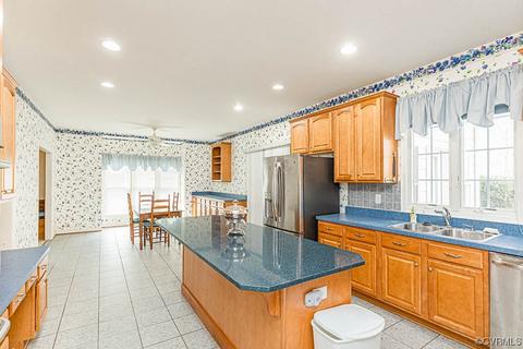 3910 Baldwin Rd, Chester, VA 23831 photo 10