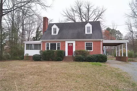 500 Pleasant St, Ashland, VA 23005