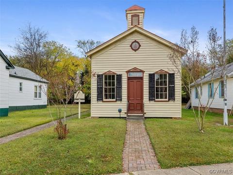 609 Brown Ave, Hopewell, VA 23860