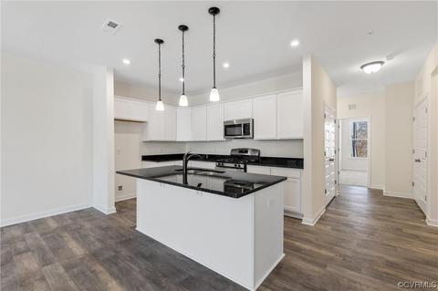 5320 Good Landing Rd #202, Glen Allen, VA 23059