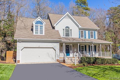14306 Huntgate Woods Rd, Midlothian, VA 23112