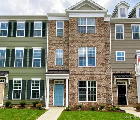 441 Randolph View Dr, Midlothian, VA 23114