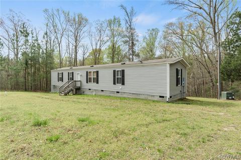 1118 Fleets Mill Rd, Saint Stephens Church, VA 23148
