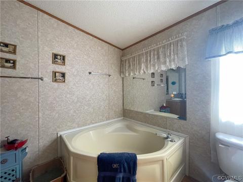 2950 Old Poole Rd, Alberta, VA 23821 photo 9
