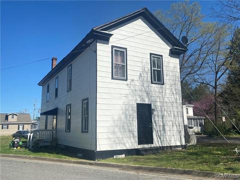 431 Virginia St, Tappahannock, VA 22560