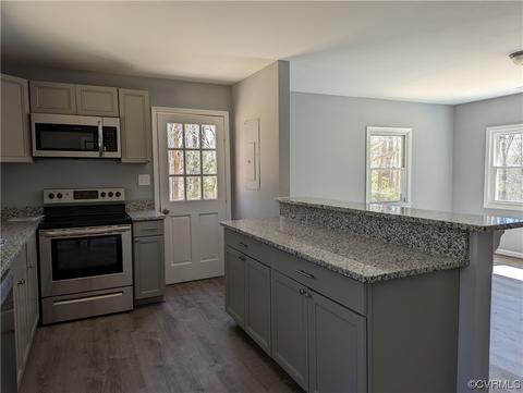 9122 E Patrick Henry Rd, Ashland, VA 23005 photo 8