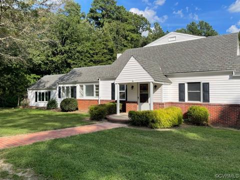 4011 Newbys Bridge Rd, Chesterfield, VA 23832
