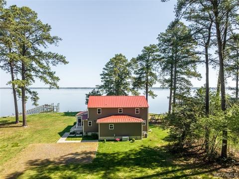 100 Riverview Ave, Water View, VA 23180 photo 13