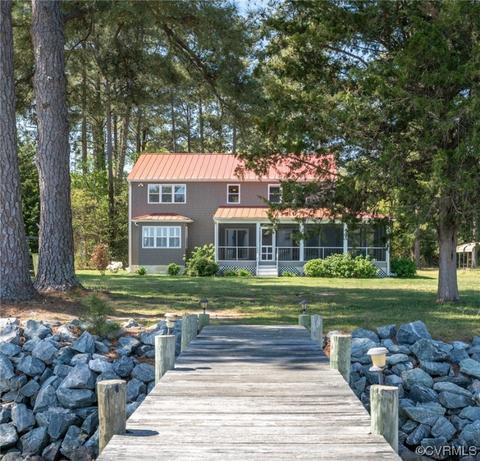 100 Riverview Ave, Water View, VA 23180