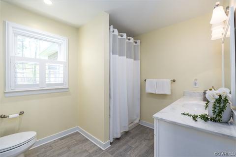 100 Riverview Ave, Water View, VA 23180 photo 33