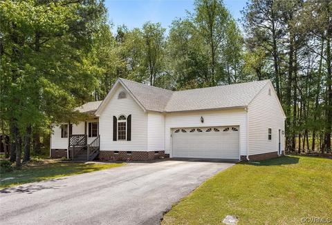 14935 Blue Rock Dr, Chester, VA 23836