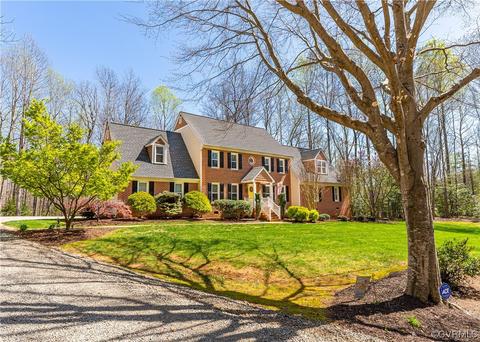 1862 Norwood Creek Dr, Powhatan, VA 23139