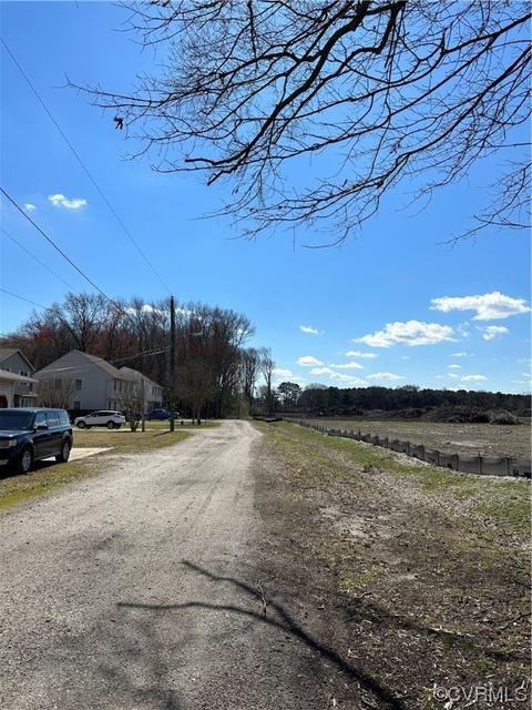 890 Shell Rd, Hampton, VA 23661 photo 2
