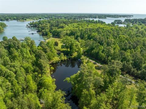 1177 Fleets Bay Rd, White Stone, VA 22578 photo 4