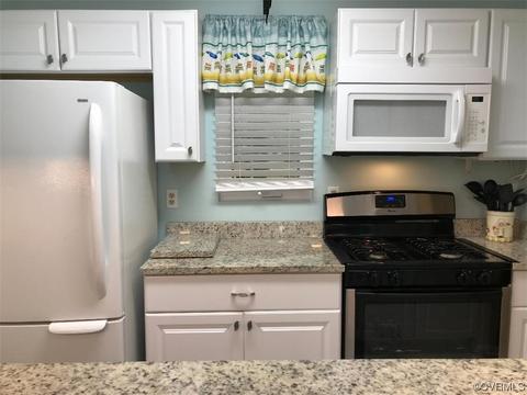 11725 S Briar Patch Dr, Midlothian, VA 23113 photo 12