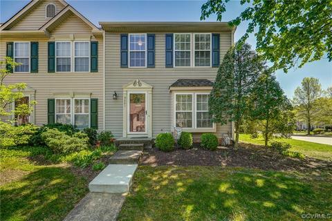 9201 Silverbush Dr, Richmond, VA 23228