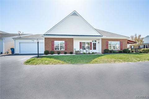 7500 Dress Blue Dr, Mechanicsville, VA 23116