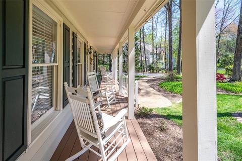 15410 Fox Crest Ln, Midlothian, VA 23112 photo 4