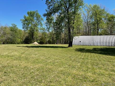 8702 County Line Rd, Charlotte Court House, VA 23923