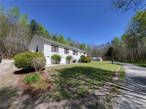 819 Minter Ln, Walkerton, VA 23177