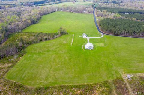 385 Clayville Rd, Powhatan, VA 23139