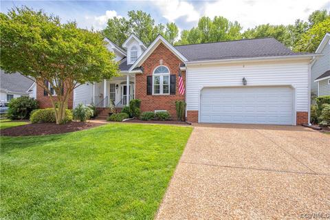 201 Kennon Pointe Dr, Colonial Heights, VA 23834