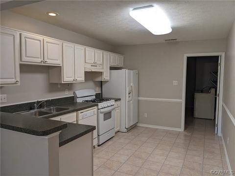 1414 Tannery Cir, Midlothian, VA 23113 photo 8