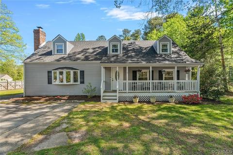5616 Canasta Dr, Ampthill, VA 23234