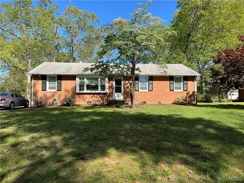 7998 Wynbrook Ln, Mechanicsville, VA 23111
