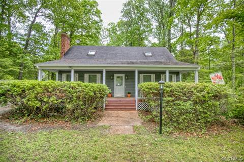3610 Locust Ct, Quinton, VA 23141