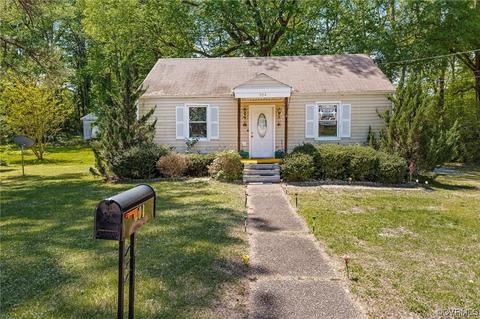 504 Miles Ave, Hopewell, VA 23860