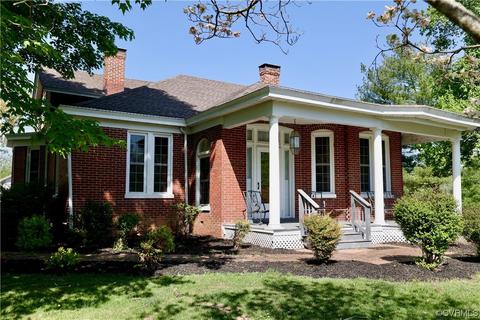 228 Ellisville Dr, Louisa, VA 23093