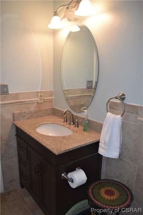 215 Drummonds Way, Hampton, VA 23669 photo 28