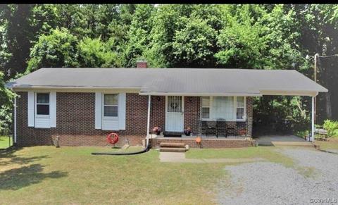 1926 Sunnyside Rd, Crewe, VA 23930