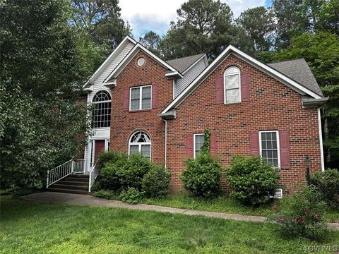 869 Club Ridge Ct, Chester, VA 23836