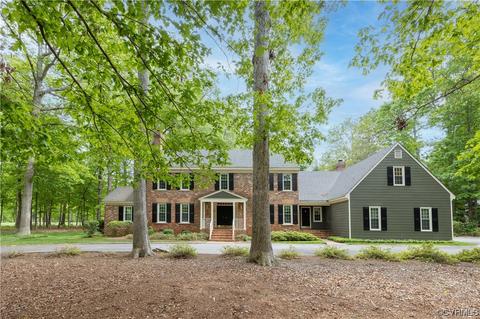 13901 Chepstow Rd, Midlothian, VA 23113