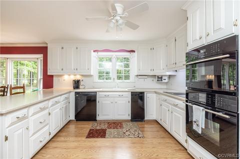 13901 Chepstow Rd, Midlothian, VA 23113 photo 17