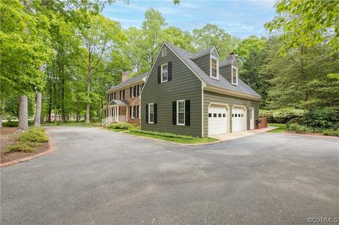 13901 Chepstow Rd, Midlothian, VA 23113 photo 3