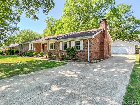 15912 Saromont Ave, Chester, VA 23831