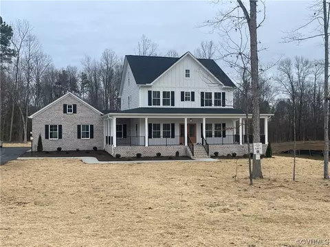 9586 Seven Sisters Dr, Ashland, VA 23005
