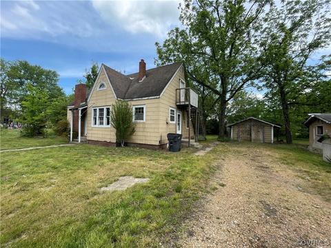 8311 Gresham Ave, North Chesterfield, VA 23237 photo 2