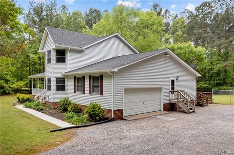 16400 Templeton Rd, Disputanta, VA 23842
