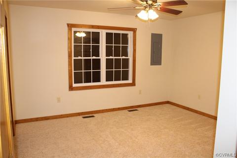 19577 Templeton Rd, Carson, VA 23830 photo 12