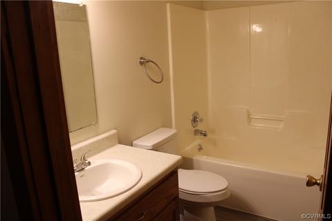 19577 Templeton Rd, Carson, VA 23830 photo 11