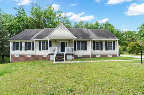 3963 Doe Run Rd, Hopewell, VA 23860