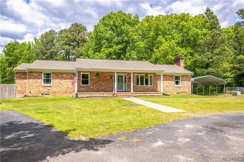 26218 Reams Dr, Petersburg, VA 23805