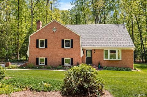 11841 Bollingbrook Dr, North Chesterfield, VA 23236