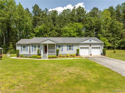 3453 Blackstone Rd, Kenbridge, VA 23944