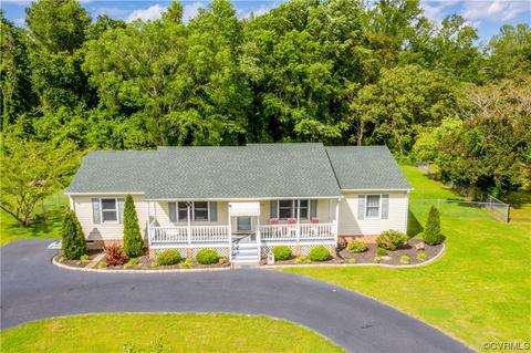 21307 Deodora Dr, Petersburg, VA 23803